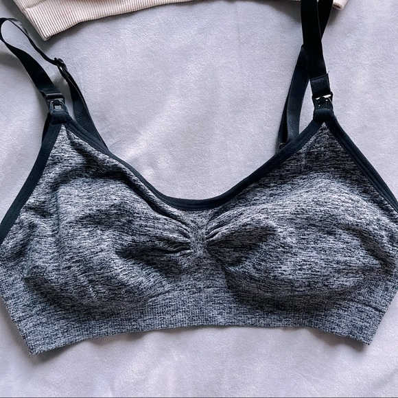 2 Nursing Bras - Picture 2 of 8